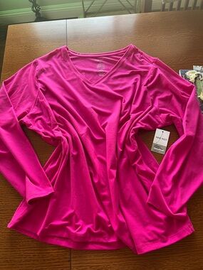 Nine West Bright Hot Pink V-Neck Long Sleeve Top
